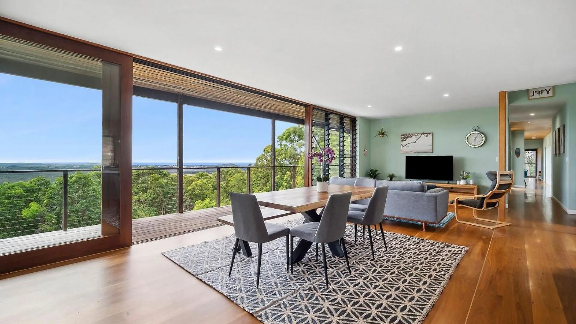 Coolum Scenic Getaway - Mountain & Ocean Views Only 15 Minutes From The Beach Yandina Creek 0*,  Australia